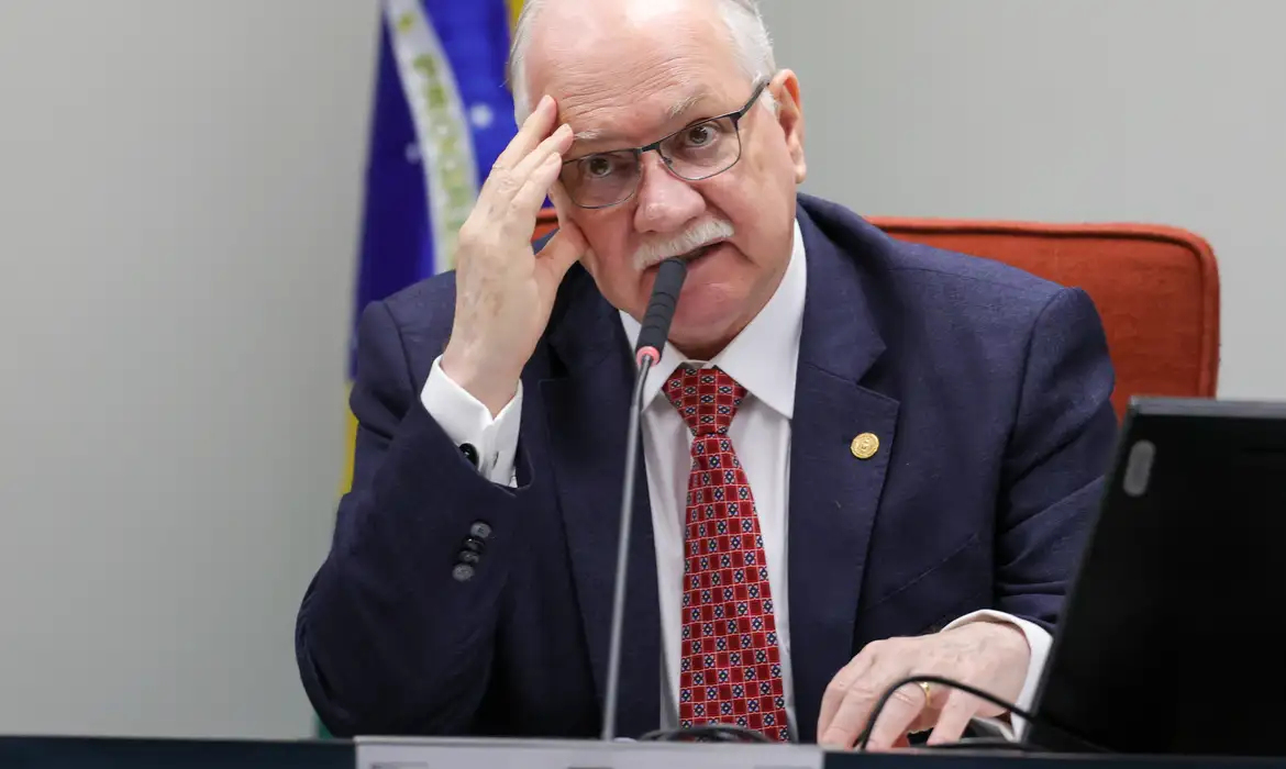 Tarifaço: Fachin diz que STF exercerá suas funções sem pressão externa 1 pzzb4837