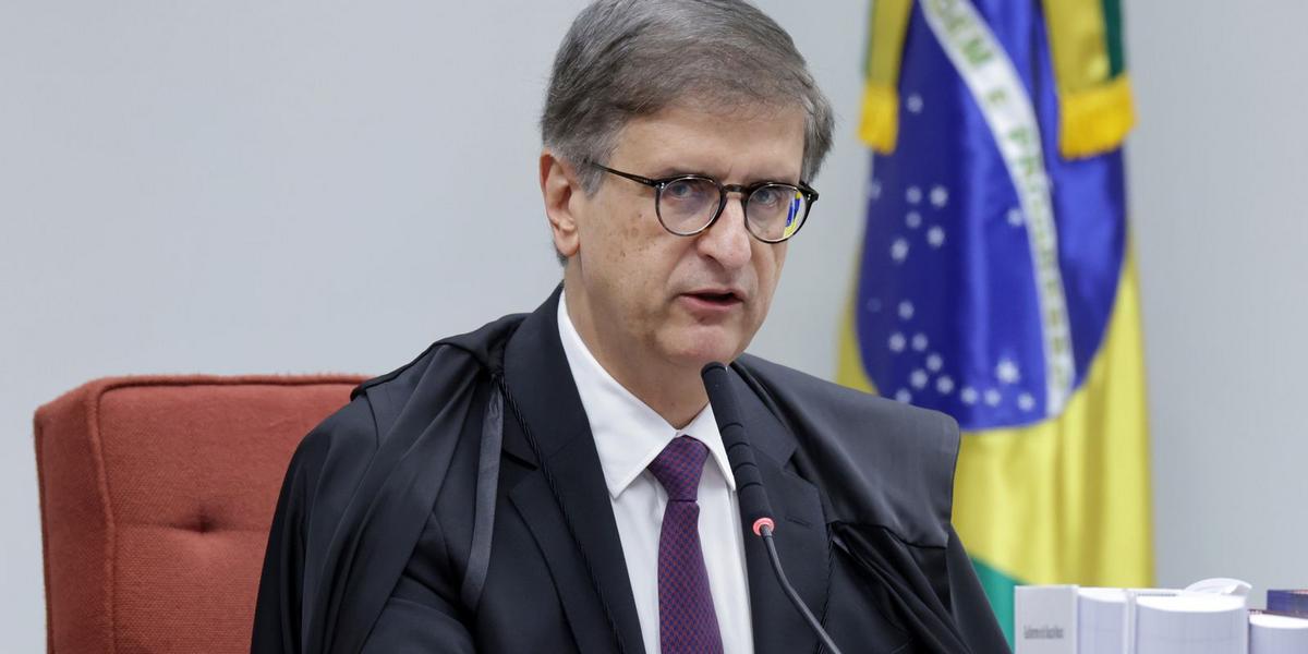 PGR insiste em acesso total a dados de celular de Daniel Vorcaro no STF 1 54973808259 d312564208 o