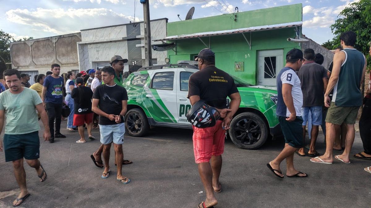 Tragédia em Assaré: Adolescente de 14 anos morre após colidir moto contra muro 1 adolescente morre moto 2