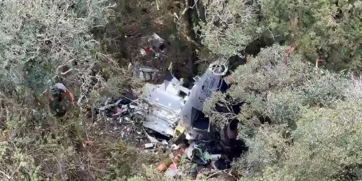 Tragédia: Helicóptero com cantor Rick e mais quatro pessoas é encontrado sem sobreviventes em SC 1 destrocos sc