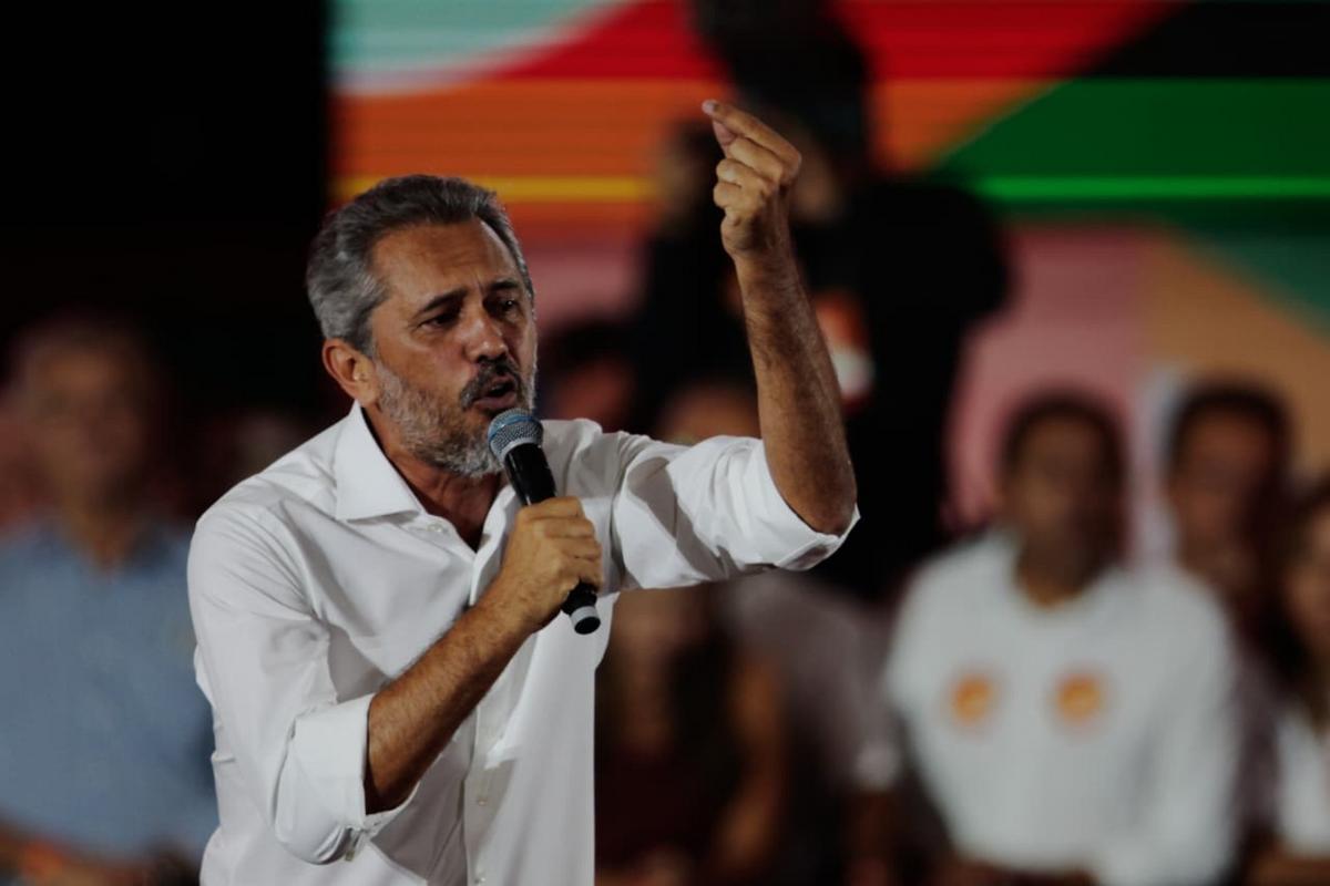 Aprovação de Elmano de Freitas sobe para 56% segundo nova pesquisa Quaest 1 elmano fala em convencao